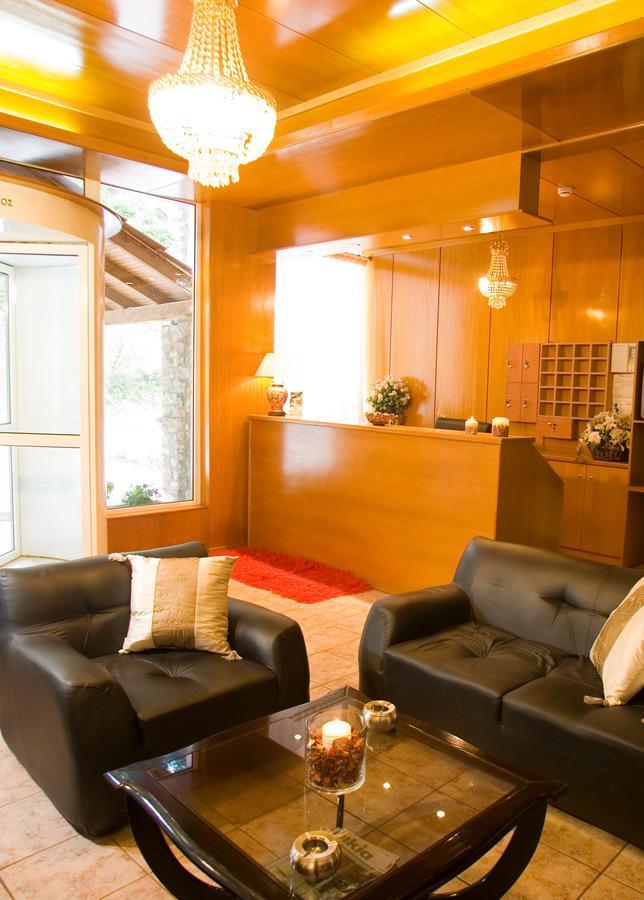 Koutsikouris Hotel Platanakos Luaran gambar